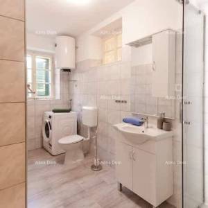 Prodaja lijepo uređene, renovirane istarske kuće s šternom, Marčana!