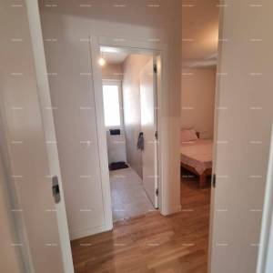 Prodaja luksuznog, dvoetažnog stana s bazenom, Tar! S2