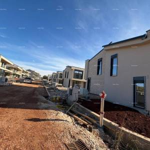 Prodaja modernih vila u predivnom stambenom naselju, Umag