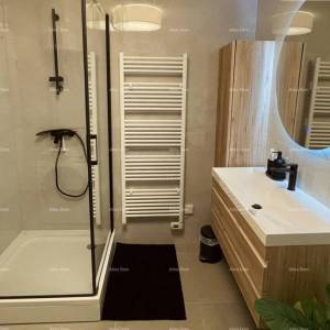 Prodaja moderno uređenog stana u novogradnji, Umag!