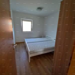 Prodaja namještenog stana s parkirnim mjestom na odličnoj lokaciji, Fažana!