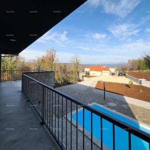 Prodaja novoizgrađene, moderno opremljene kuće sa bazenom, Rakalj!