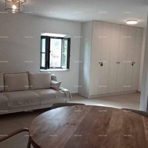 Prodaja novoopremljenog, dvoetažnog stana s pogledom na more, Tar, Poreč!