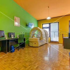 Prodaja, Poslovna zgrada, Trešnjevka, Slunjska ulica, 300m2