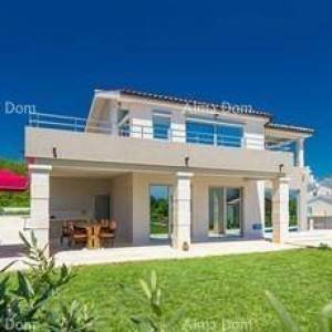 Prodaja prekrasne vile, blizina mjesta Marčane.