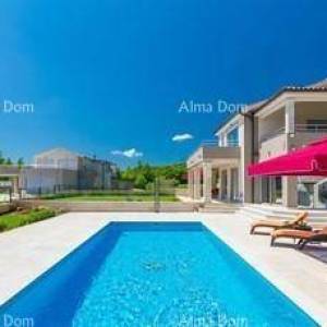 Prodaja prekrasne vile, blizina mjesta Marčane.