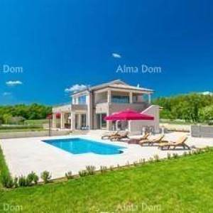 Prodaja prekrasne vile, blizina mjesta Marčane.