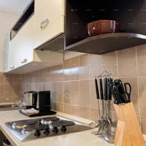 Prodaja prekrasne vile sa 6 apartmana na jednoj od najboljih lokacija u Supetaru, otok Brač!