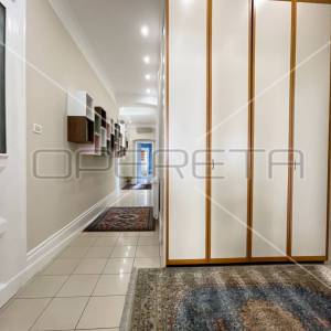 Prodaja, Stan, Centar, Gundulićeva kod Mihanovićeve, 3,5s, 130m2