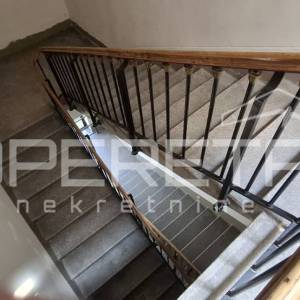 Prodaja, Stan, Centar, Vlaška, 2s, 49m2