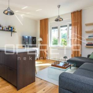 Prodaja, Stan, Centar, Vrhovec/Nad lipom, 5s, 190m2