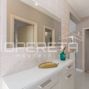 Funtana – stan u prizemlju s dvije spavaće sobe i vrtom.