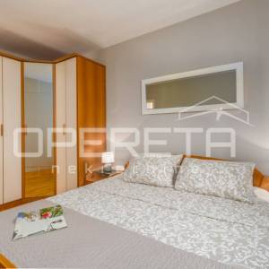 Funtana – stan u prizemlju s dvije spavaće sobe i vrtom.