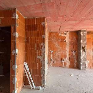Prodaja- stan na prvom katu, u novom stambenom kompleksu, Pula!