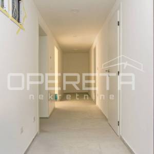 Prodaja, Stan, Srednjaci, Drniška, 3s, 69m2