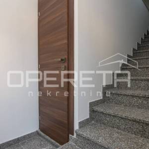 Prodaja, Stan, Srednjaci, Drniška, 4s, 80m2