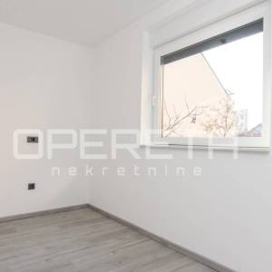 Prodaja, Stan, Srednjaci, Drniška, 4s, 80m2