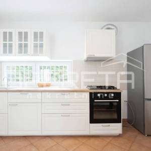 Prodaja, Stan, Gajnice, kod Bolničke ulice, 3s, 83m2