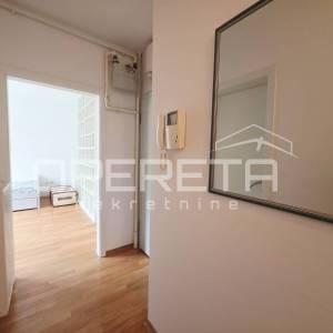 Prodaja, Stan, Gajnice, kod Bolničke ulice, 3s, 83m2