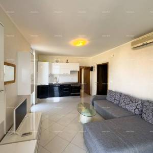 Prodaja stana na odličnoj lokaciji, pogled na more! MEDULIN.