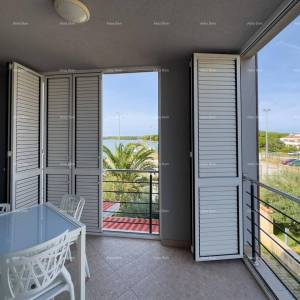 Prodaja stana na odličnoj lokaciji, pogled na more! MEDULIN.