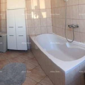 Prodaja stana na Verudi – Mirna ulica, odlično za život ili investiciju