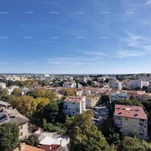 Prodaja stana s pogledom na more i grad, Pula, Veruda!