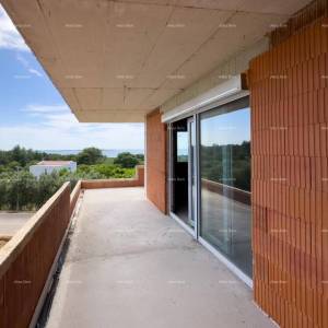 Prodaja stana sa fantastičnim pogledom, Peroj!