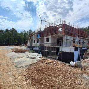 Prodaja stanova u modernoj novogradnji,  Poreč!