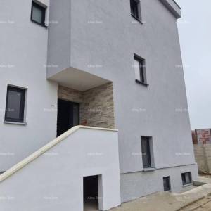 Prodaja velikog stana u novogradnji, Medulin!