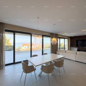 Prodaja vile sa pogledom na more, Labin!