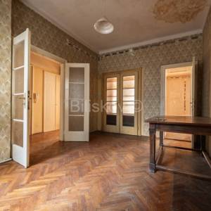 Prodaja,Črnomerec,četverosoban stan površine 135 m2 na 1.katu zgrade