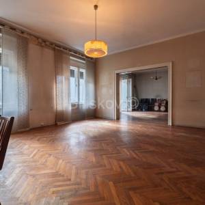 Prodaja,Črnomerec,četverosoban stan površine 135 m2 na 1.katu zgrade