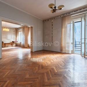 Prodaja,Črnomerec,četverosoban stan površine 135 m2 na 1.katu zgrade