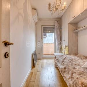 Prodaja,Lašćina,obiteljska kuća 160m2 sagrađena 2012, parking