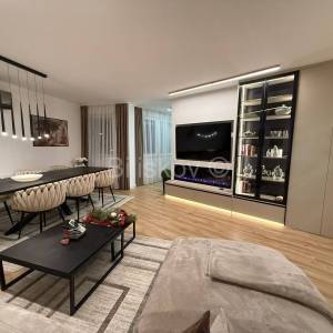 Prodaja,Malešnica troiposobni stan 84,20 m2, na 1 katu