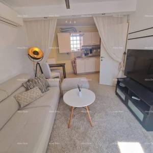 Prodaje se dvoetažni stan u centru Rovinja