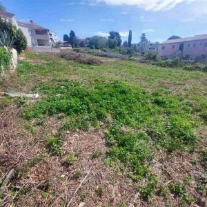 Prodaje se građevinsko zemljište u Banjolama