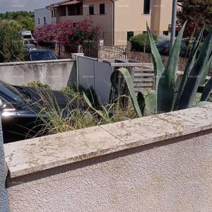 Prodaje se kuća u Banjolama. Volme.