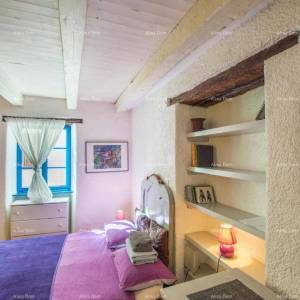 Prodaje se kuća, u centru Motovun