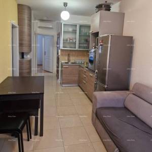 Prodaje se lijepo renoviran stan, Novigrad