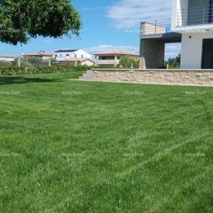 Prodaje se moderna kuća s bazenom – Poreč, Nova Vas