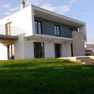 Prodaje se moderna kuća s bazenom – Poreč, Nova Vas