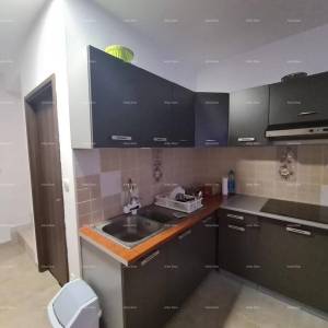 Prodaje se samostojeća kuća – Poreč