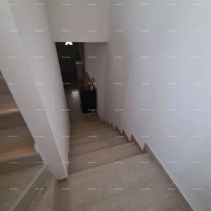 Prodaje se samostojeća kuća – Poreč