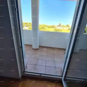 Prodaje se stan na odličnoj lokaciji u Puli-Veruda, blizina mora!