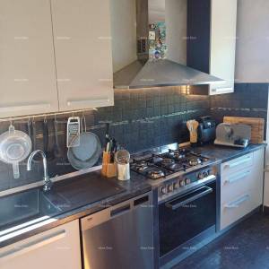 Prodaje se stan od 89 m2, Buje