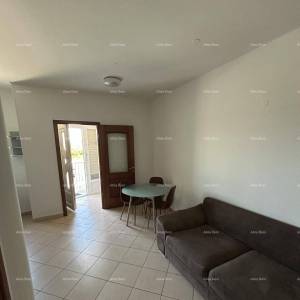 Prodaje se stan s  terasom – 200 m od mora, okolica Umaga