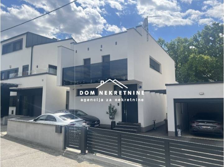 PRODAJE SE VILA U ZAGREBU ️