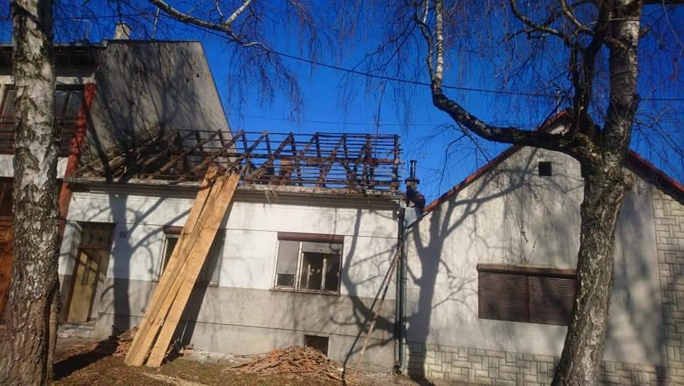 PRODAJEM SATRU JELOVU DASKU